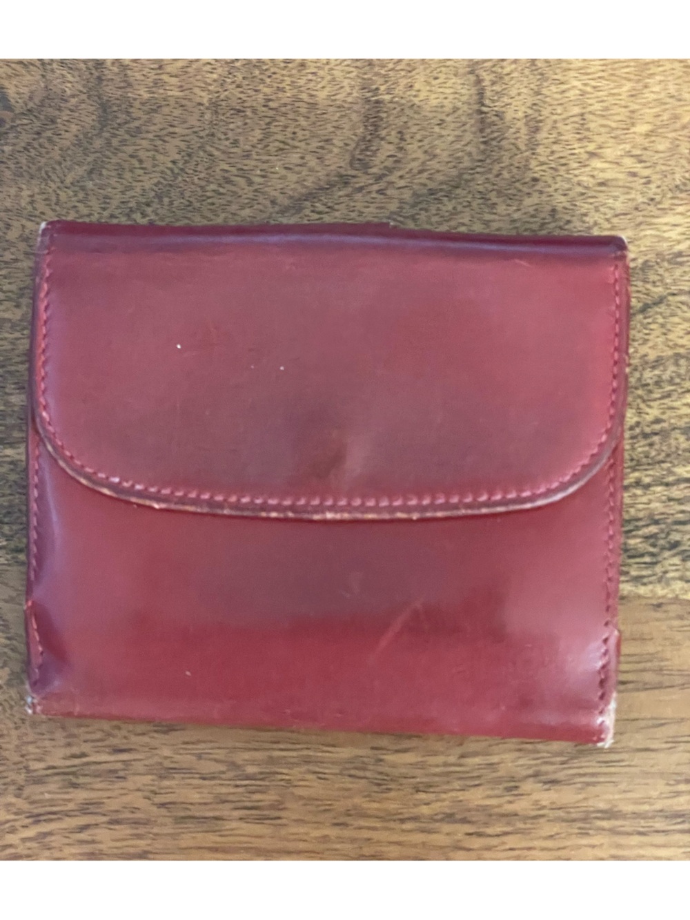GUCCI Burgundy Red Leather Compact Wallet (035.149.1652)